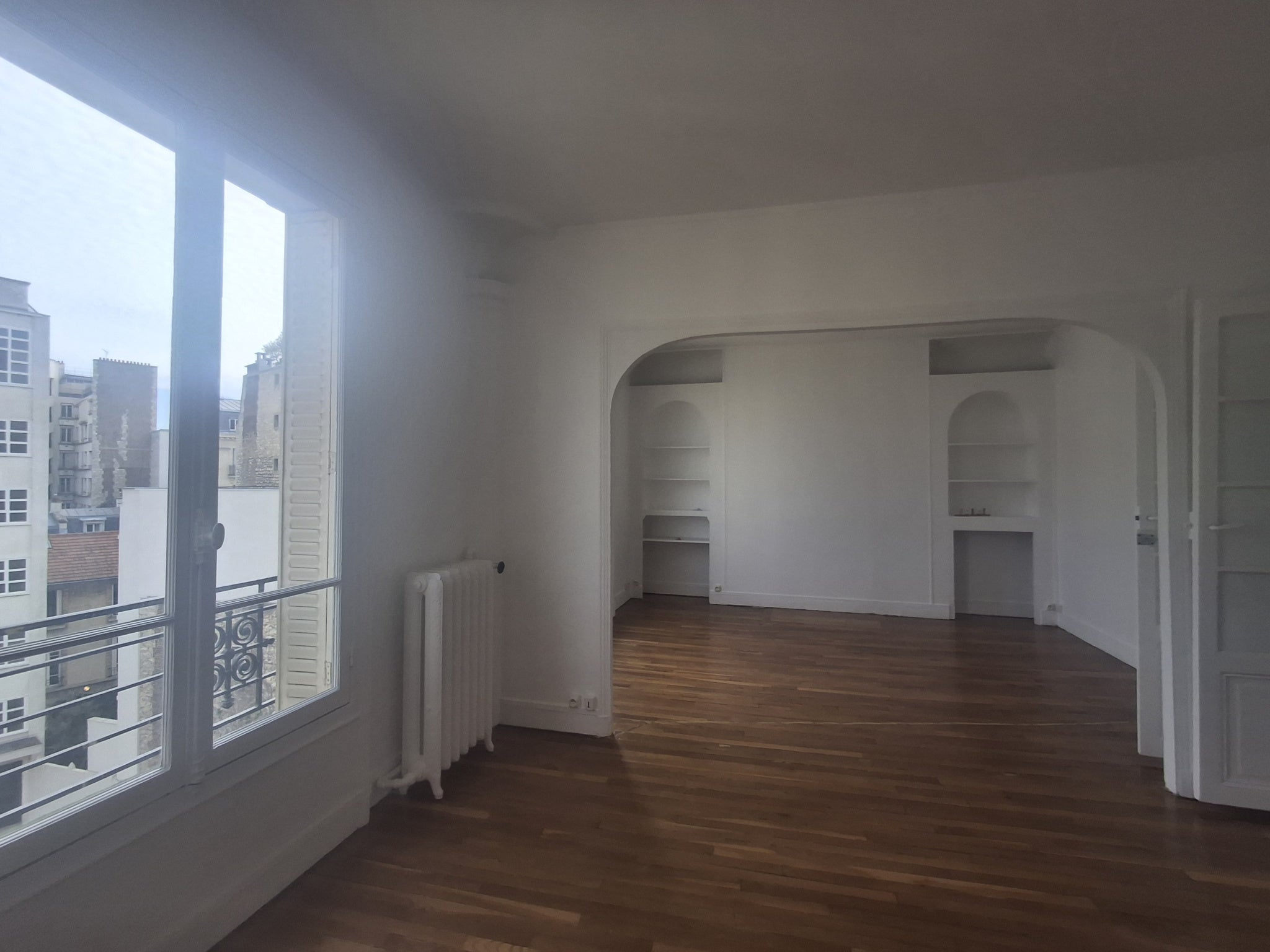 Flat Rue Jeanne d'Arc in Saint-Mandé