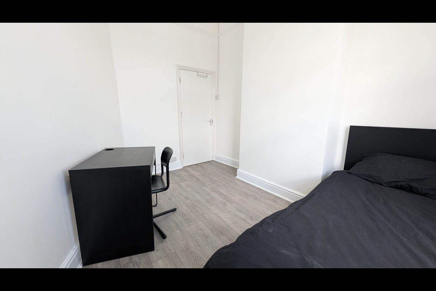 Room Gower Street in Sheffield