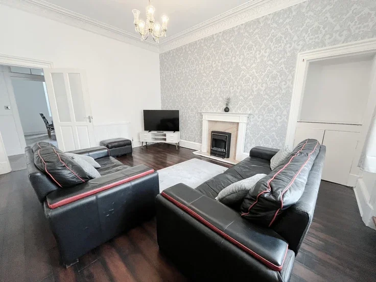 Flat Thorntreeside in City of Edinburgh