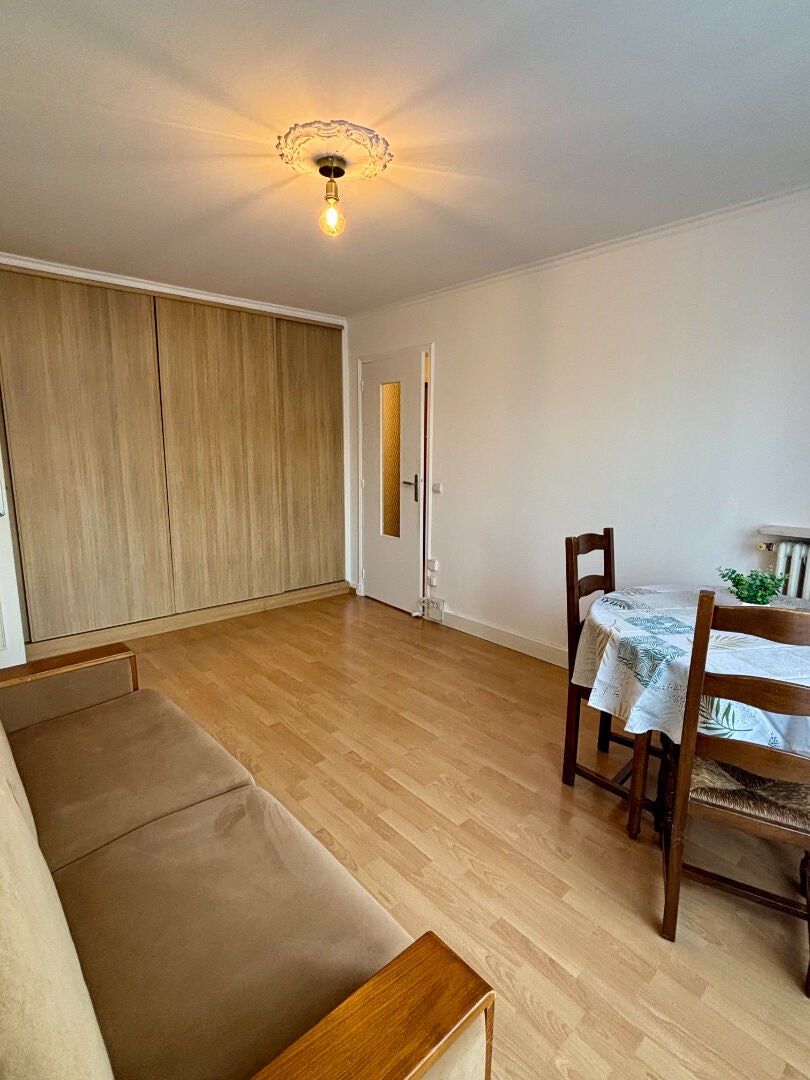 Appartement Rue Victor Basch à Thiais