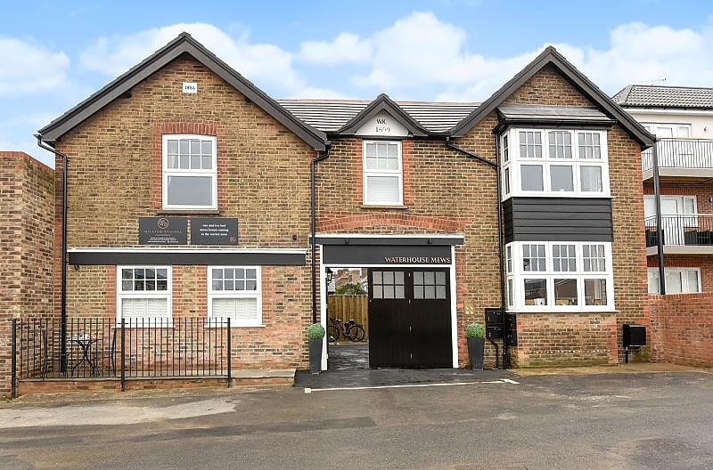 House Park Terrace East in Horsham