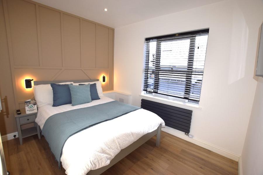 Room Poole Street in Northampton