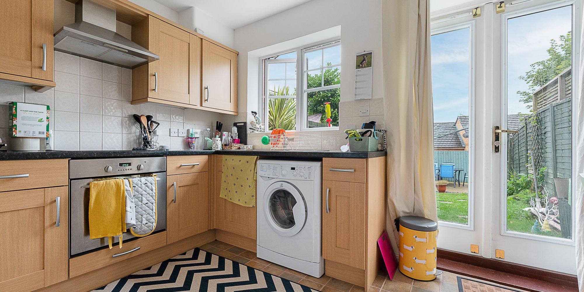 Flat Wicklow Close in Cardiff
