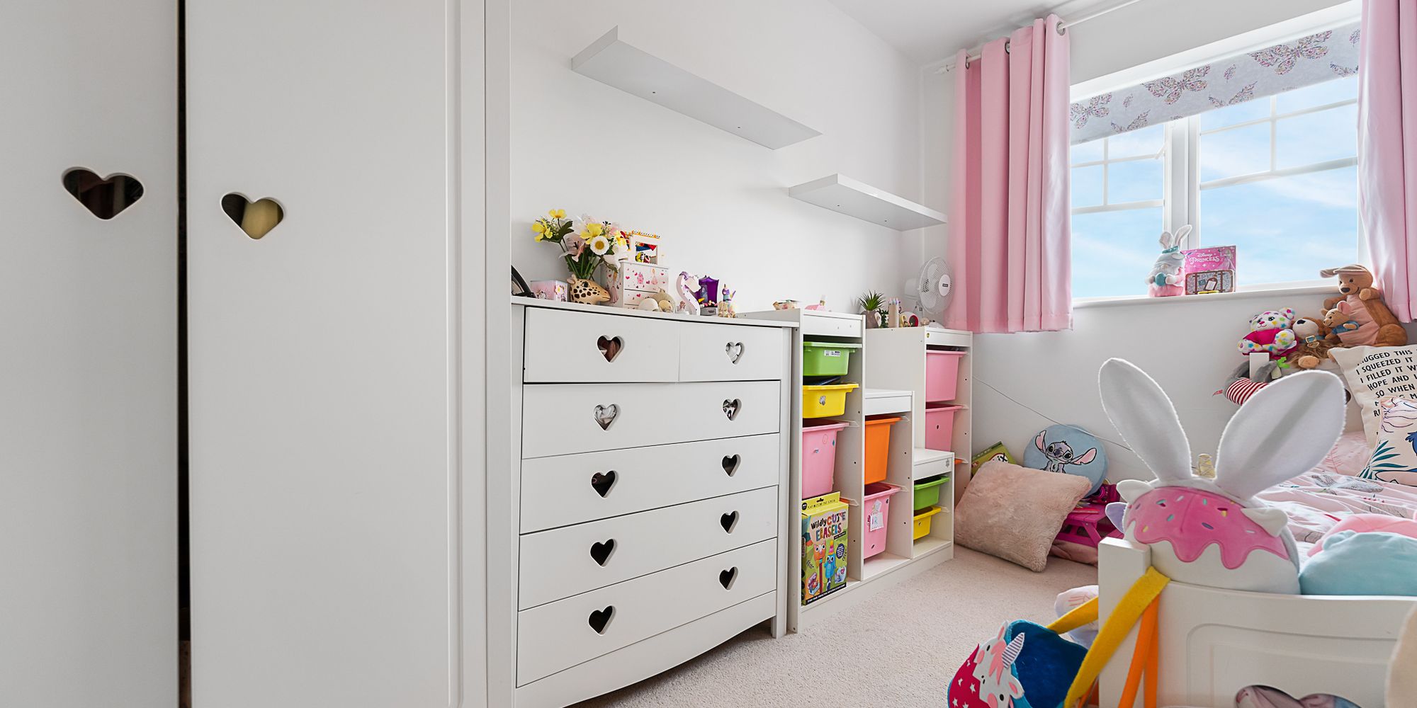 Flat Wicklow Close in Cardiff