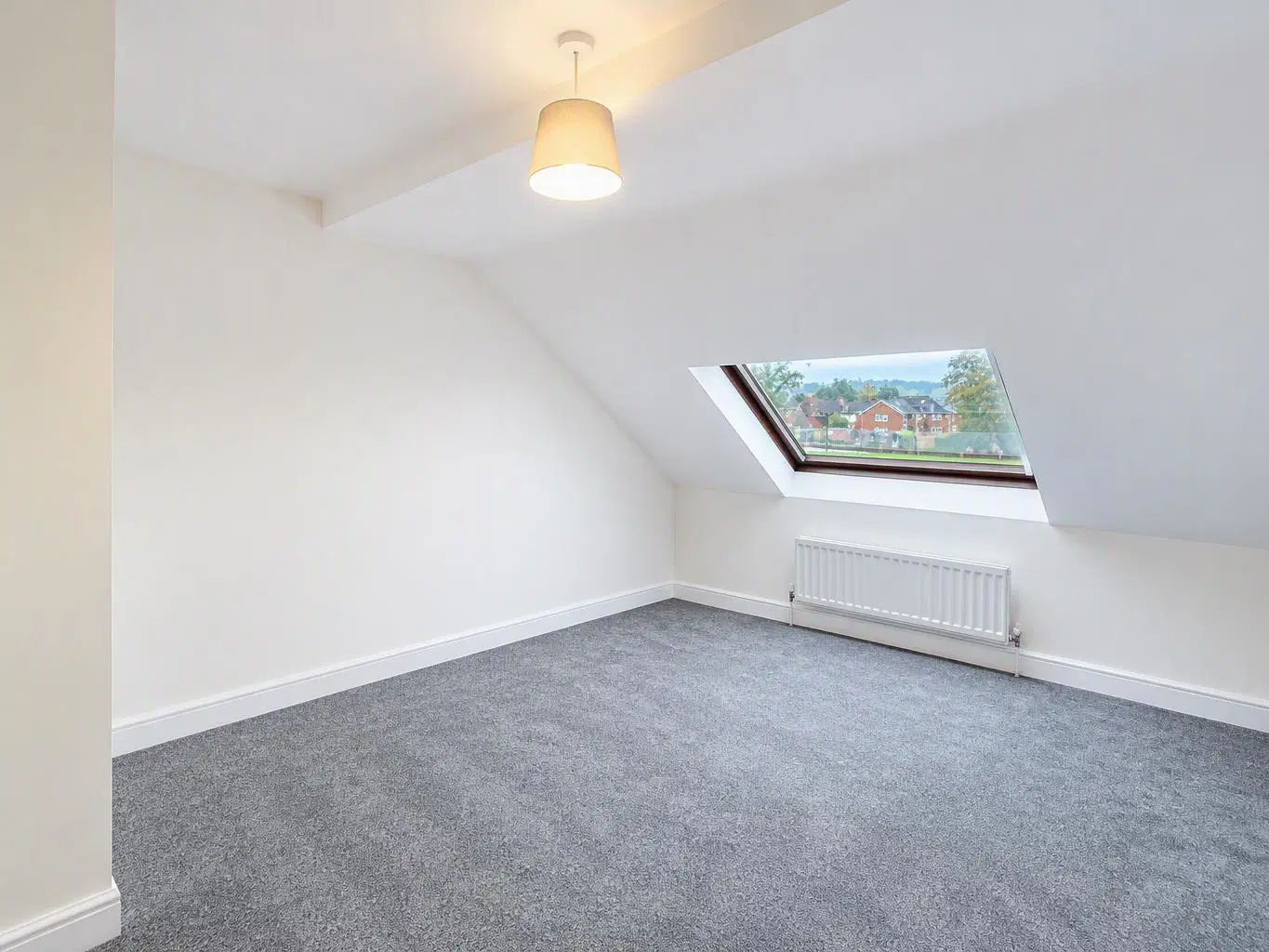 Flat Priory Road in Kenilworth