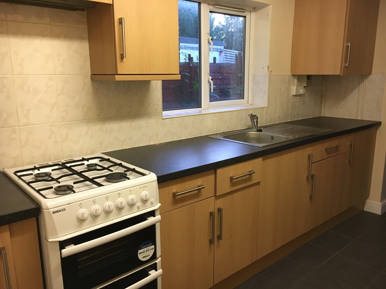 Room Albert Road in Greater London