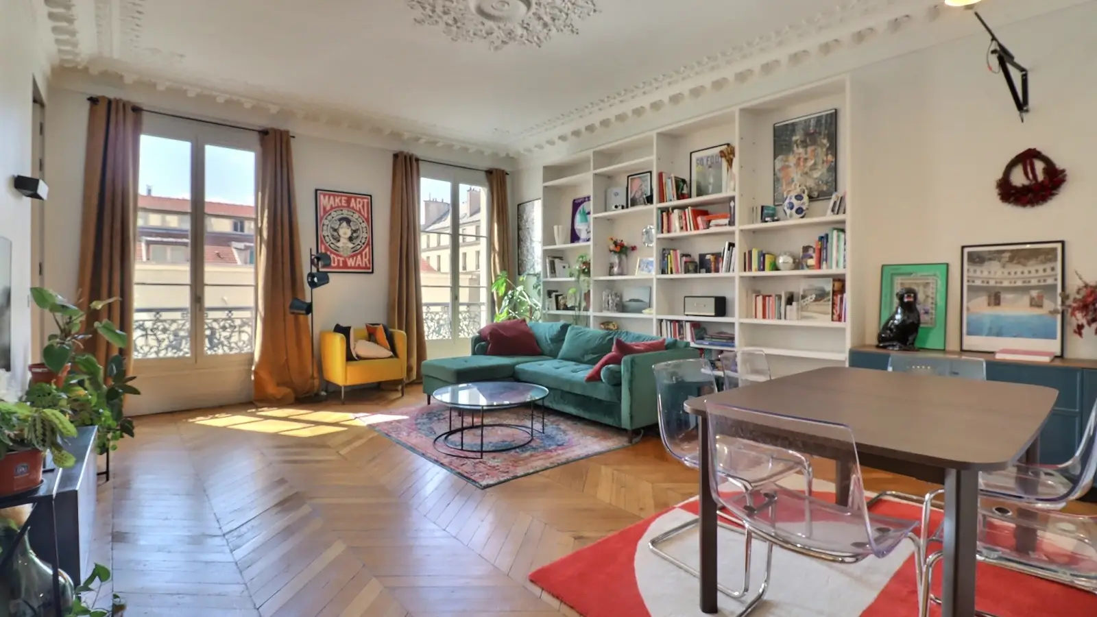 Flat Rue d'Hauteville in Paris