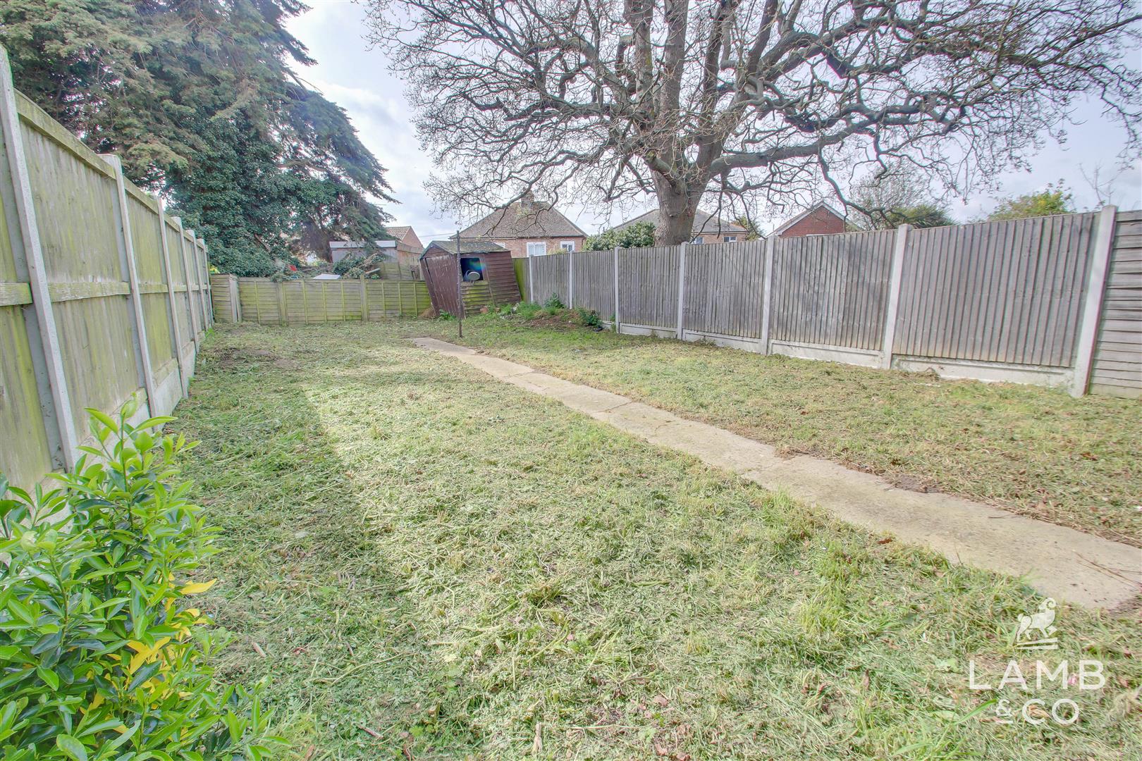 Flat Jameson Road in Clacton-on-Sea