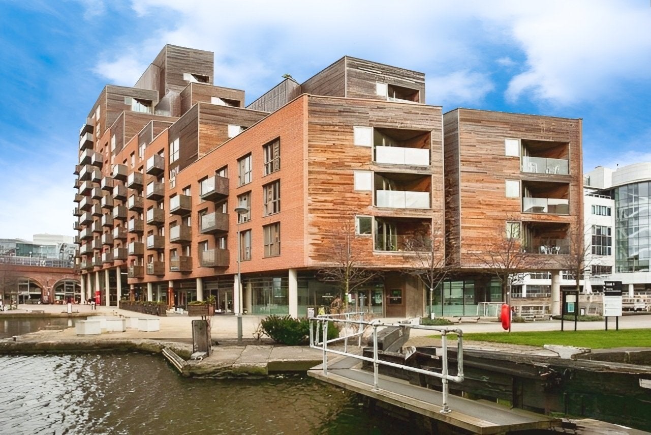 Flat Wharf Approach in Leeds