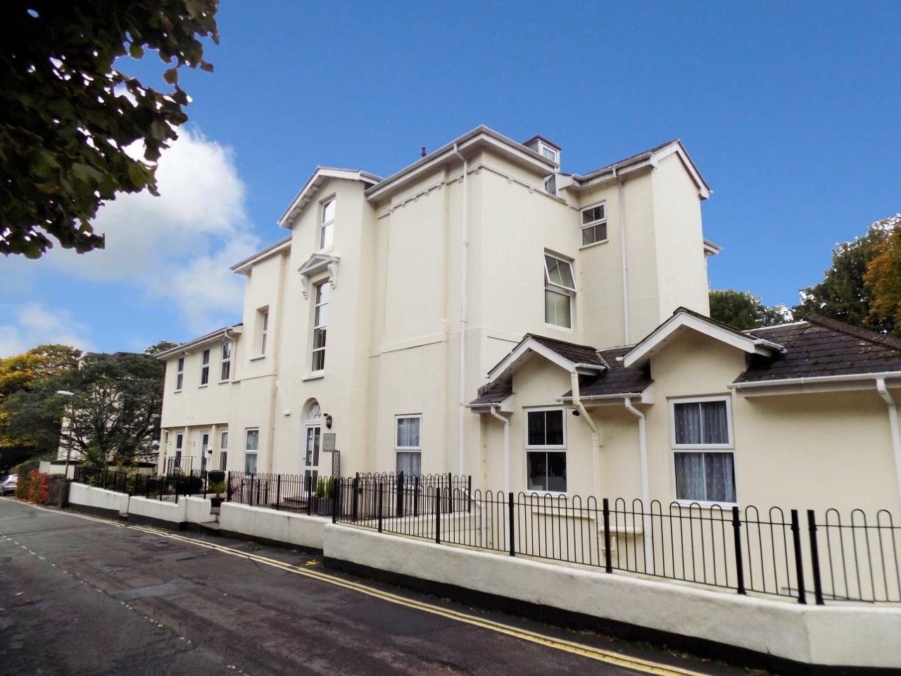 Flat Torwood Gardens Road in Torquay