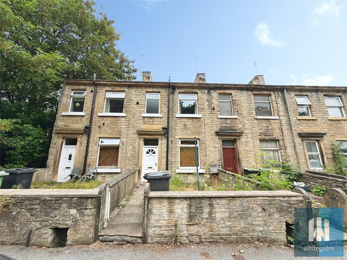 House Whitehead Lane in Kirklees