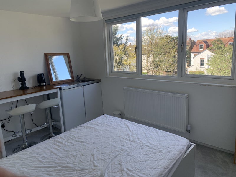 Room Sherborne Gardens in Greater London