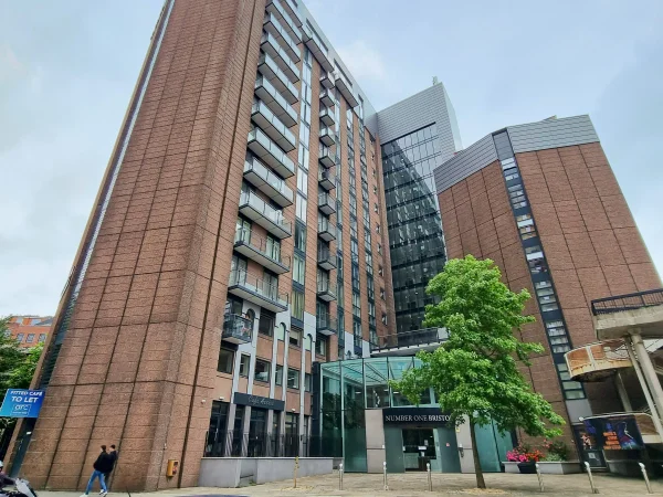 Flat Lewins Mead in Bristol