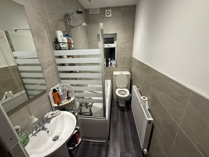 Room Metchley Lane in Birmingham