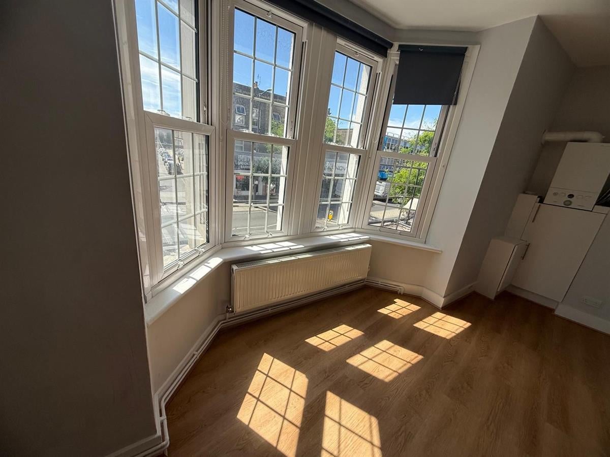 Flat Walworth Road in Greater London