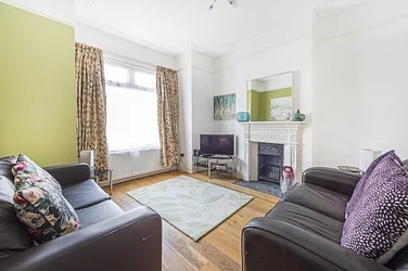 House Thomas Lane in Greater London