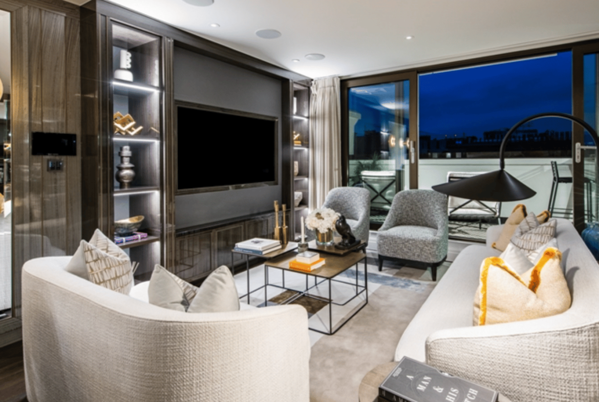 Flat Prince of Wales Terrace in Greater London
