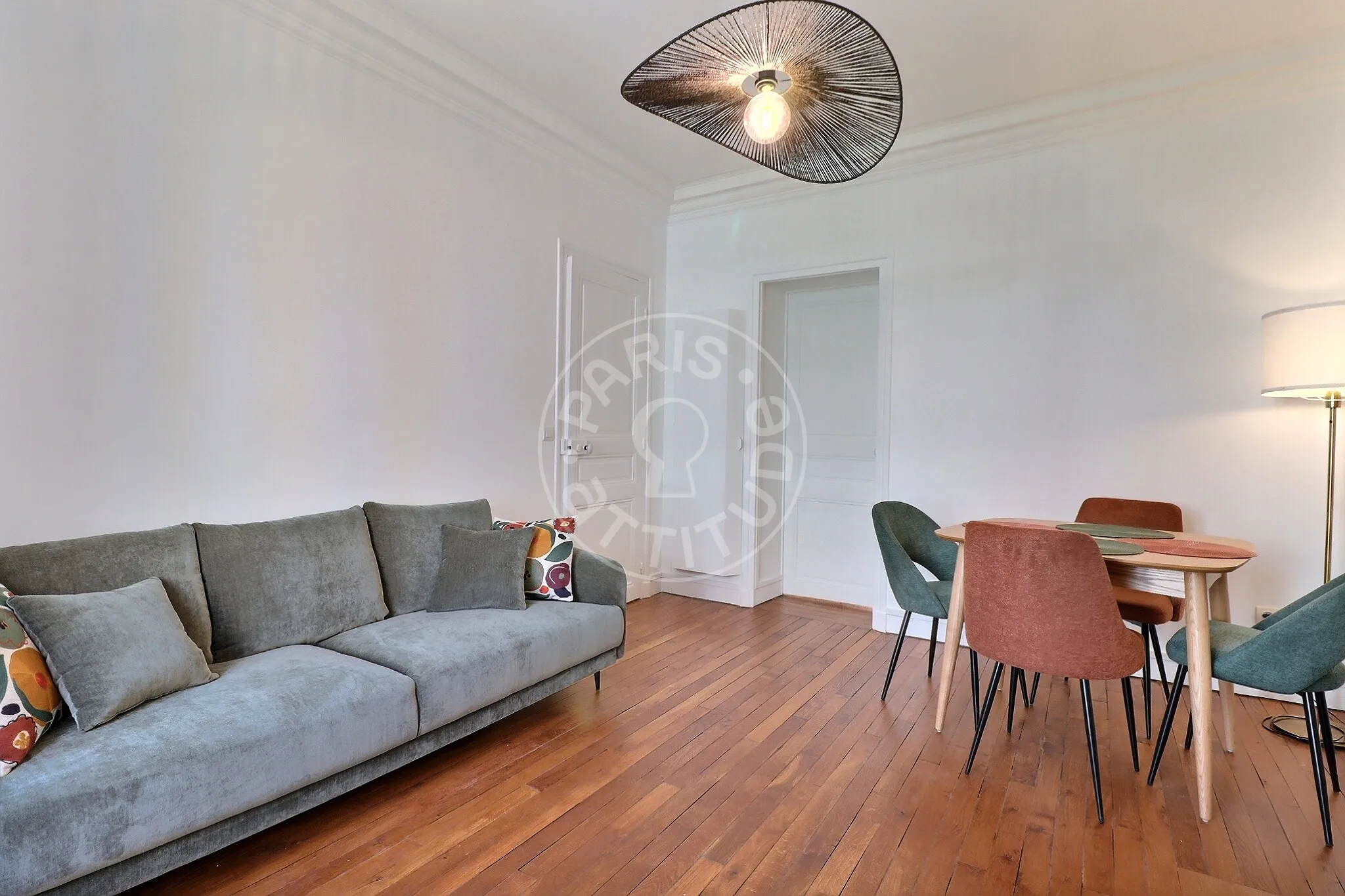 Flat Rue de la Vega in Paris