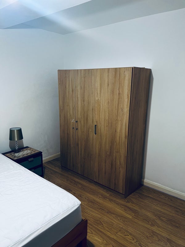Room Ullathorne Road in Greater London