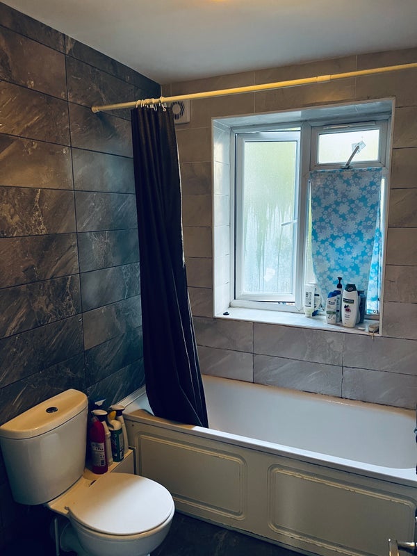 Room Ullathorne Road in Greater London
