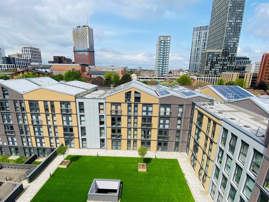 Flat Communication Row in Birmingham