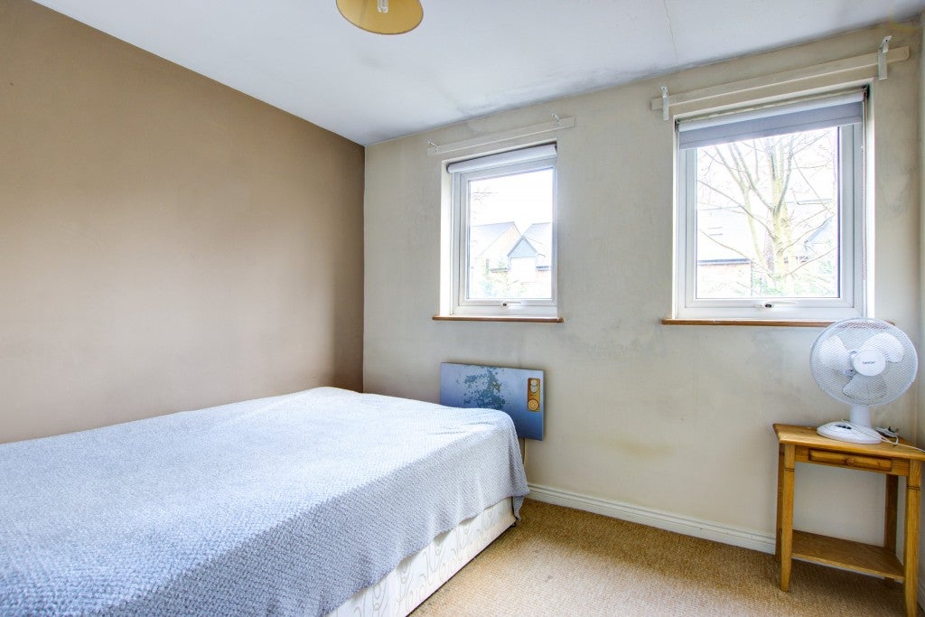 Flat Orchard Place in Newcastle upon Tyne