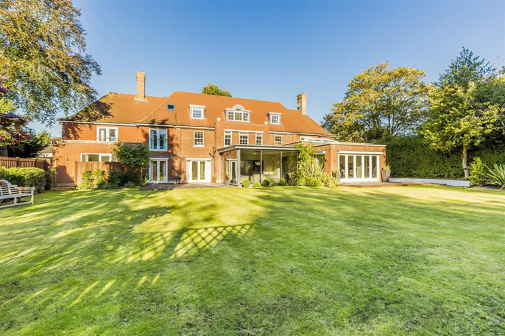 House Stoke Road in Greater London