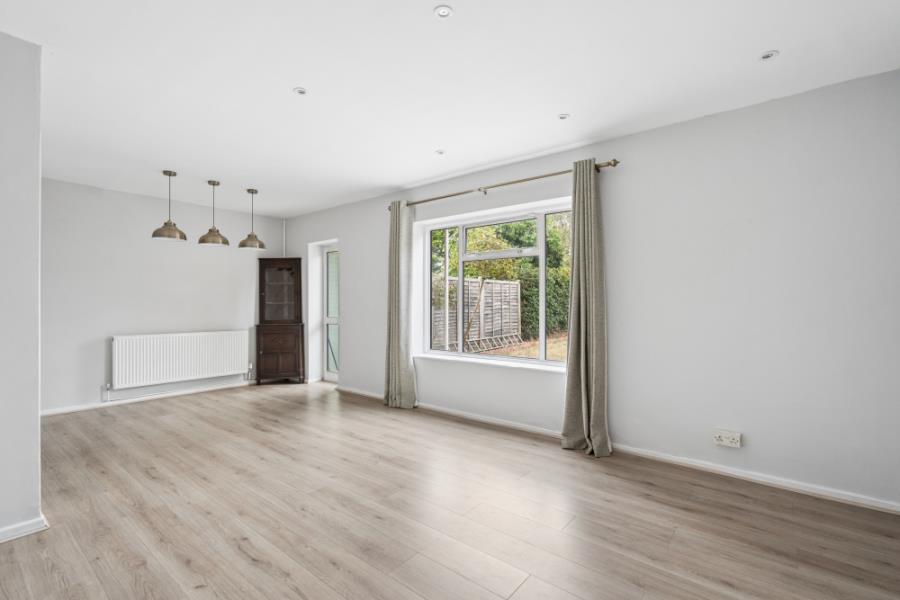 House Wiltshire Lane in London