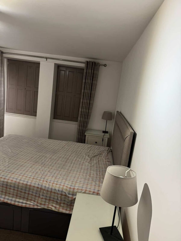 Room Canongate in City of Edinburgh