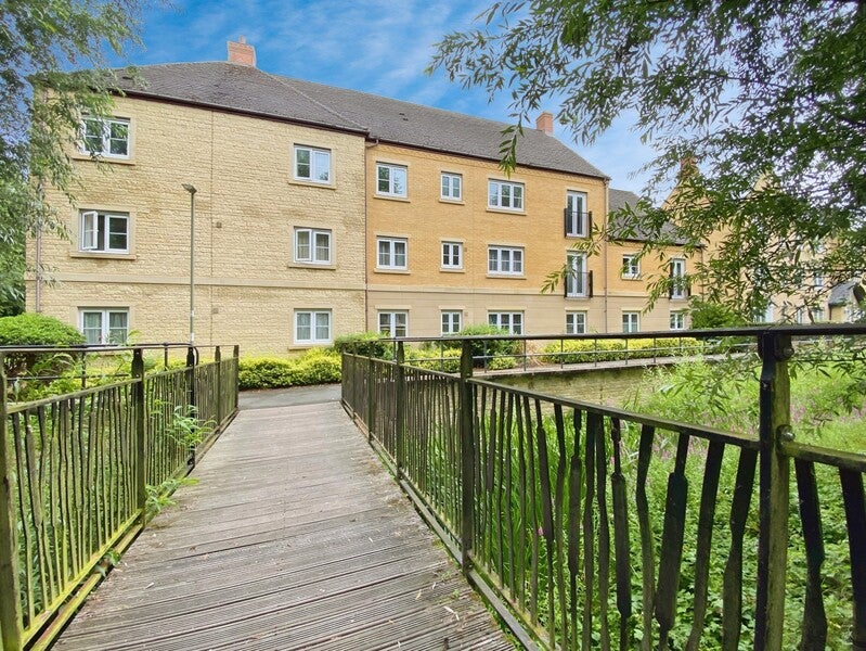 Flat New Bridge Street in West Oxfordshire