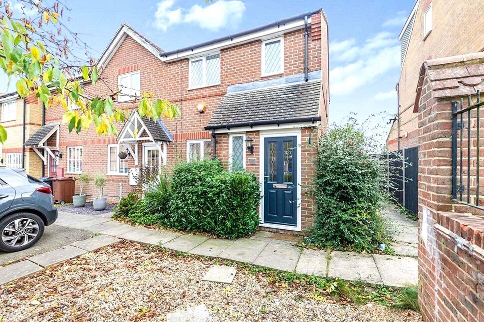 House Wansbeck Close in Stevenage