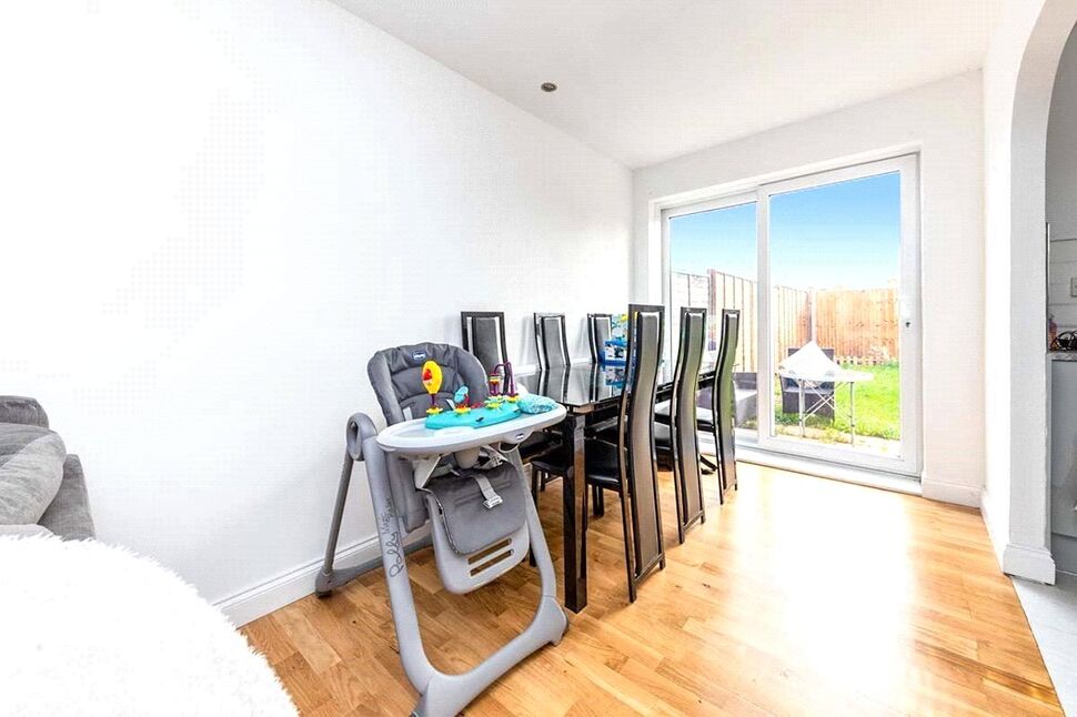 House Wansbeck Close in Stevenage