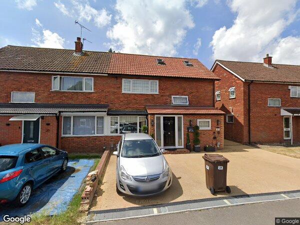 Flat Brackendene in Dartford