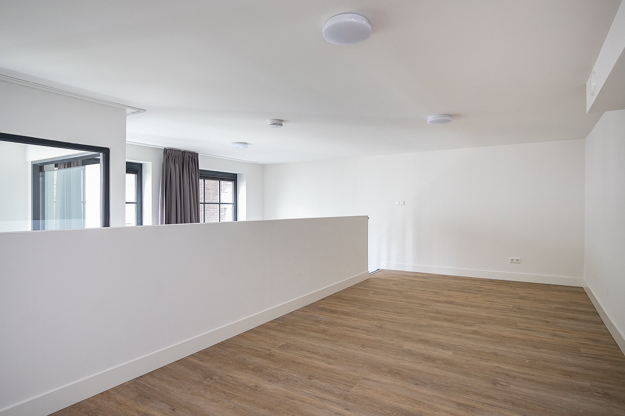 Appartement Zwederstraat 8