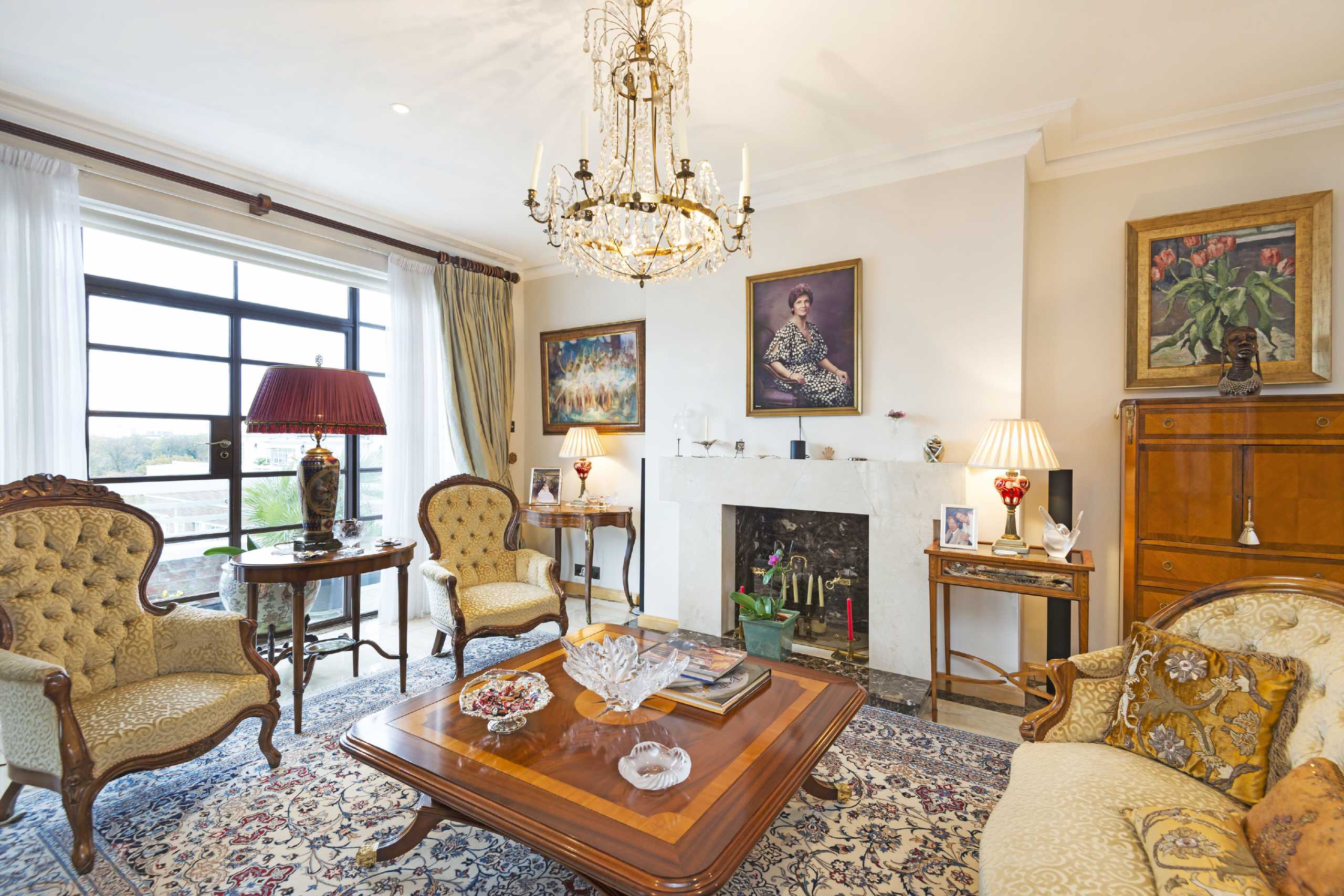 Flat Prince Albert Road in London