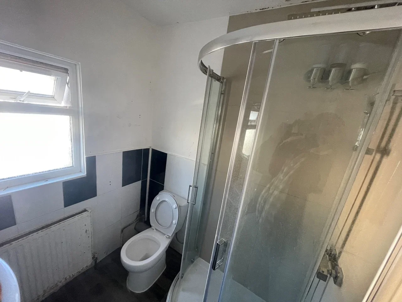 Room Summerfield Road in Luton