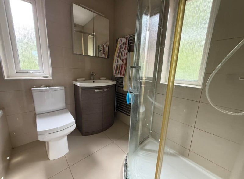 Room Sharrard Close in Sheffield