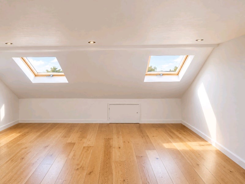 Room Salisbury Road in Greater London