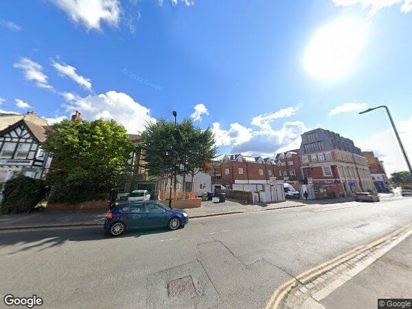 Room Kirn Road in Greater London
