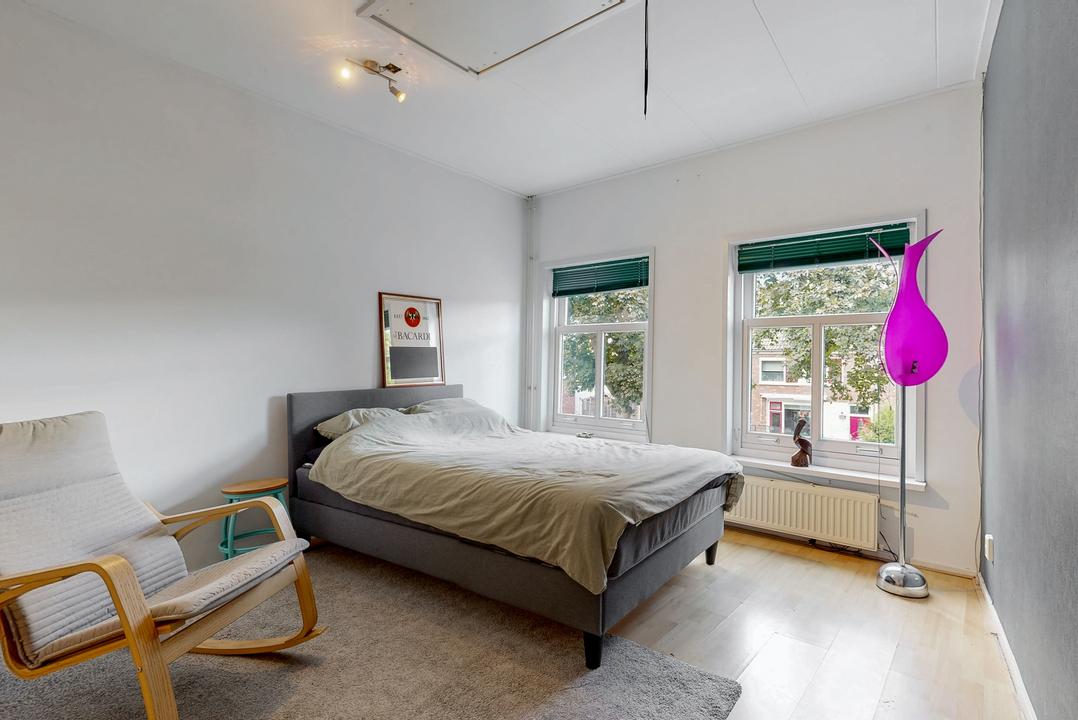 Tussenwoning te koop: Nassaustraat 109, Maarssen