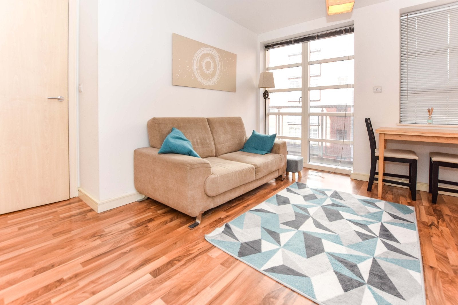 Flat Lower Ormond Street in Manchester