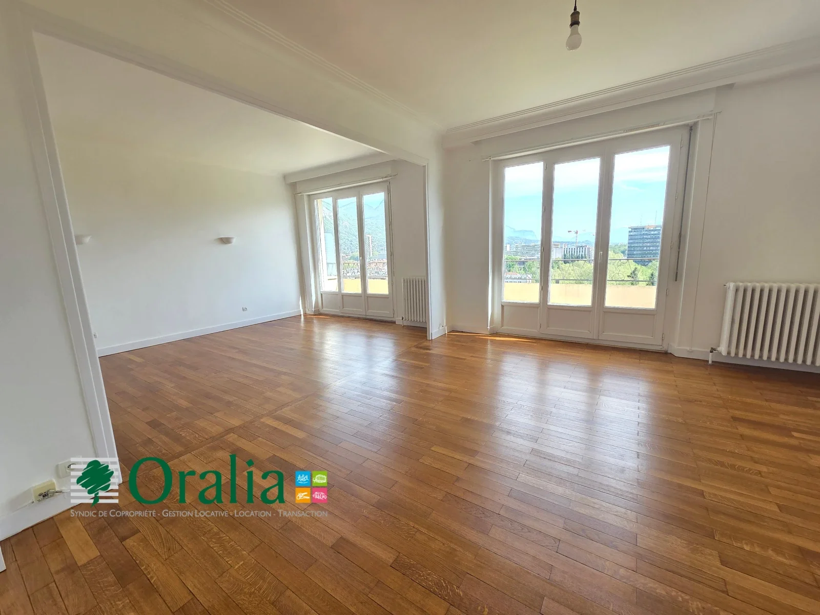 Flat Place Paul Mistral in Grenoble