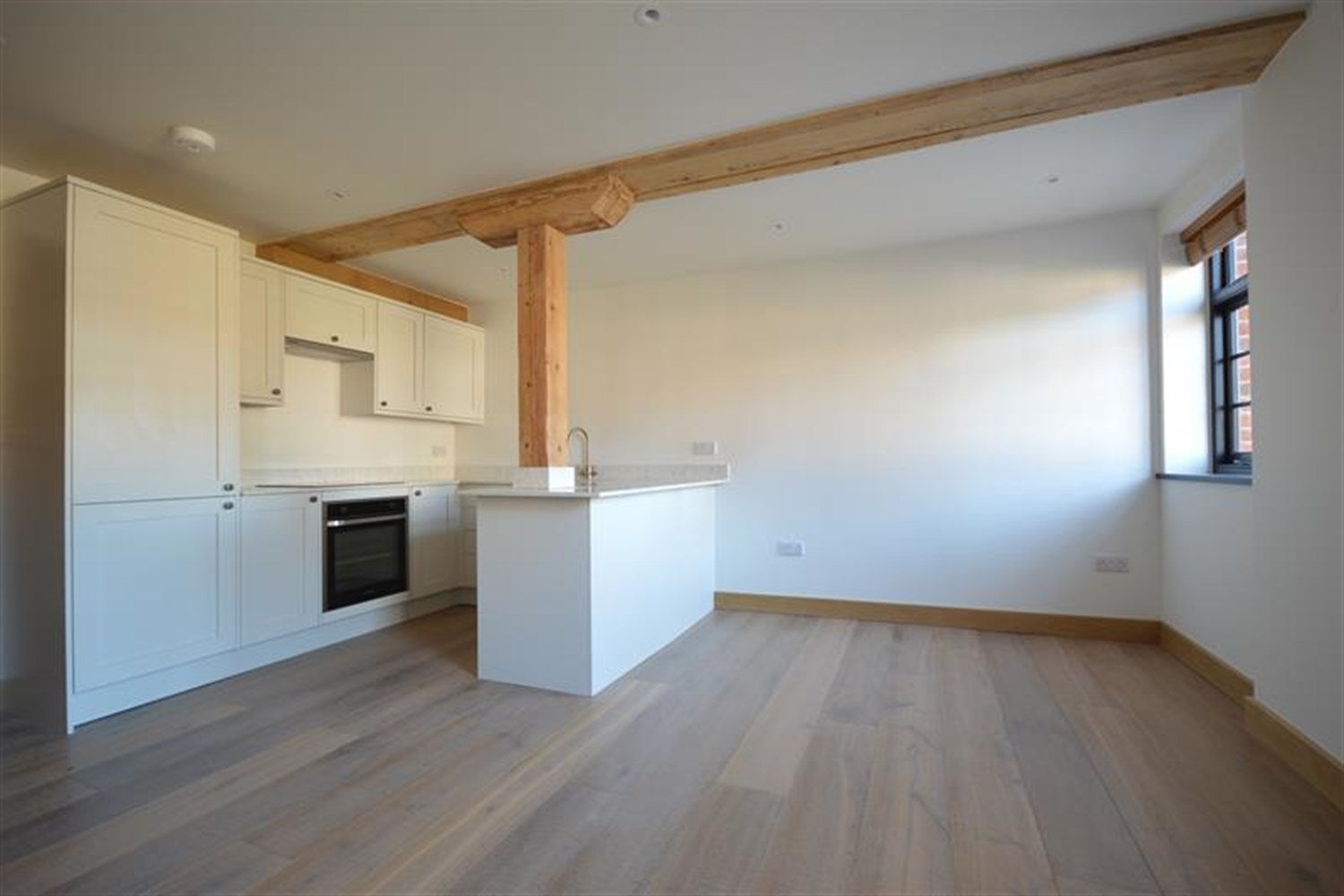 Flat Bepton Road in Chichester