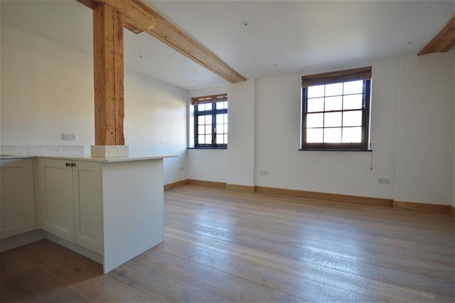 Flat Bepton Road in Chichester