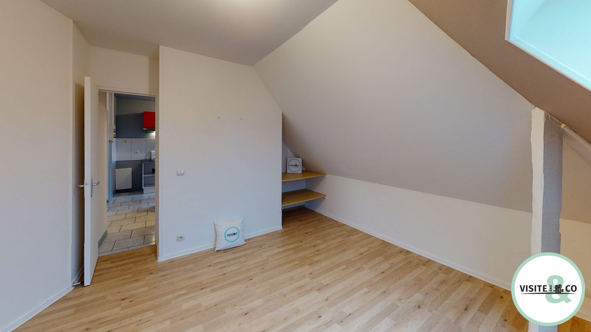 Appartement Place du Docteur Cailloué à Falaise