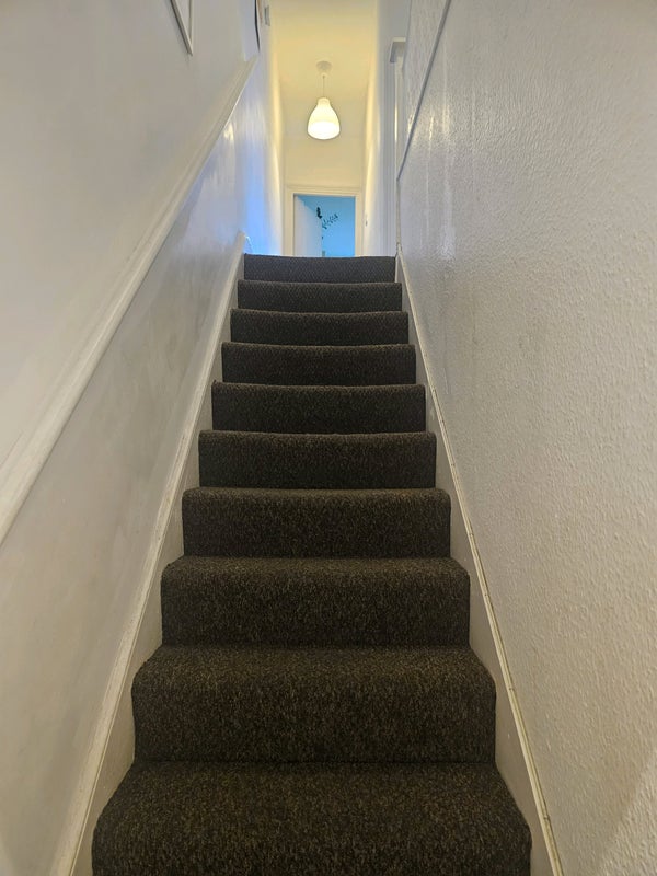 Room Engleheart Road in Greater London