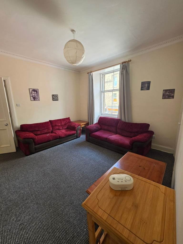 Flat Gorgie Road in City of Edinburgh