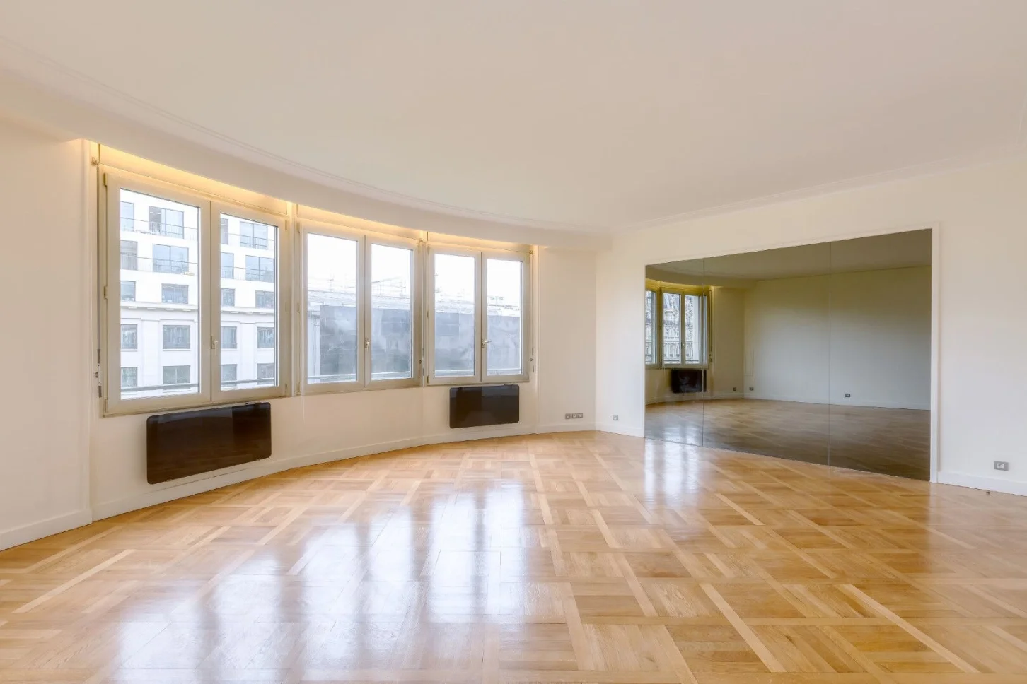 Appartement Avenue Montaigne à Paris