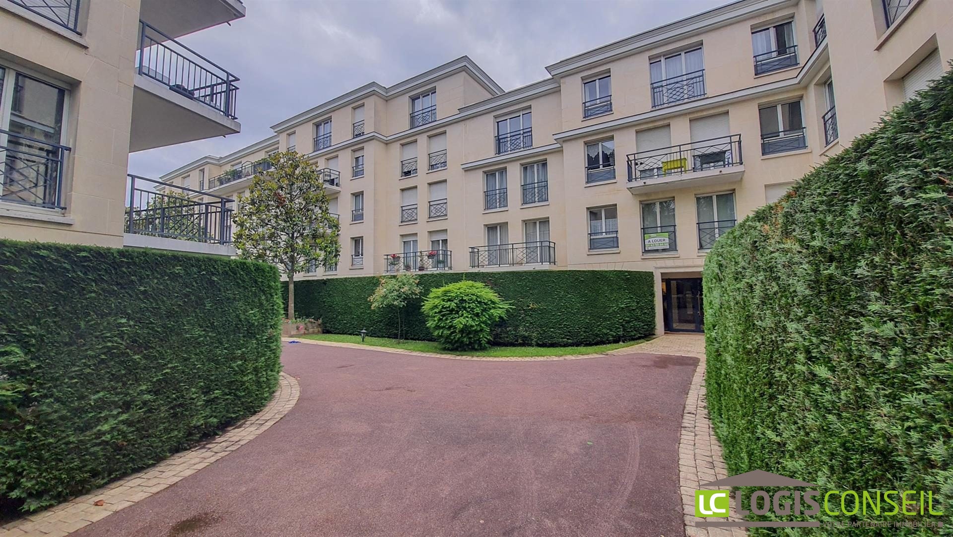 Appartement Avenue du Plessis à Châtenay-Malabry