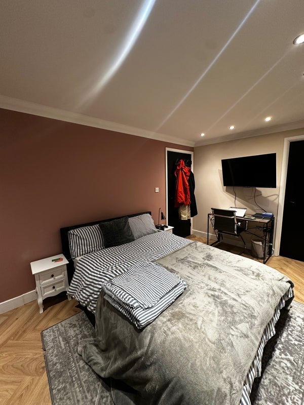 Room London Road in East Hertfordshire